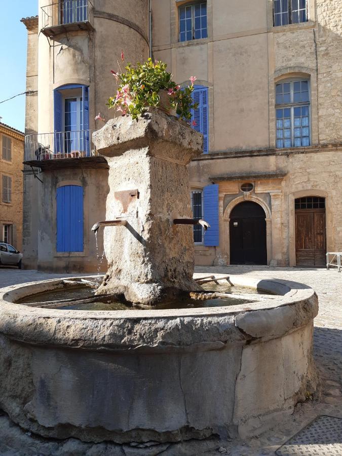La Vita Dolce, Luberon Grambois Extérieur photo